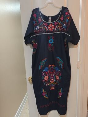 Mexican dress embroidered traditional Indigenous Dress Blue Size G Wom. LG